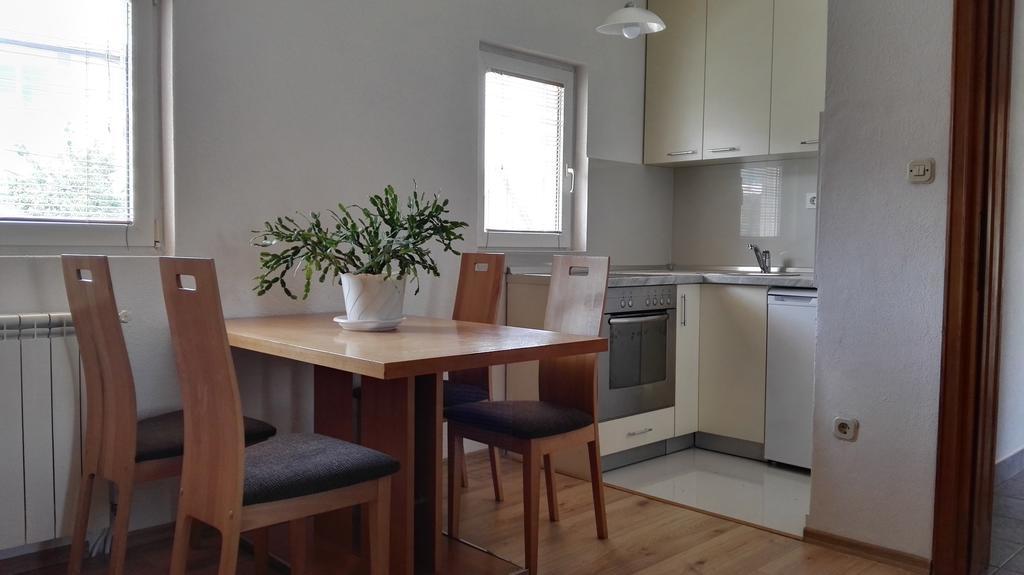 Apartments Foco Сараево Экстерьер фото